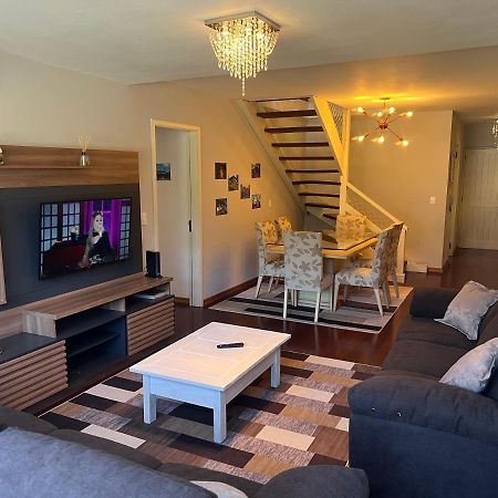 Amplo Apartamento A 200M Da Rua Coberta Apartman Gramado Kültér fotó