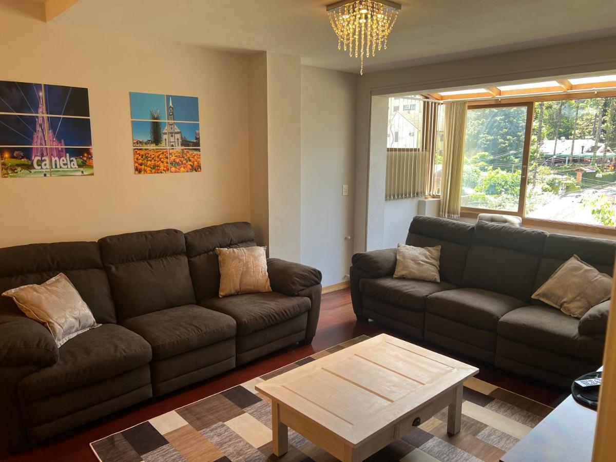 Amplo Apartamento A 200M Da Rua Coberta Apartman Gramado Kültér fotó